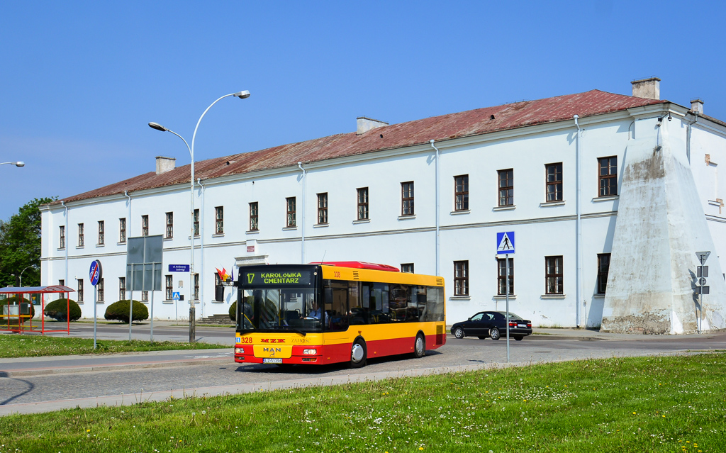 Zamość Göppel MAN NM223 2 328 Photo BUSPHOTO