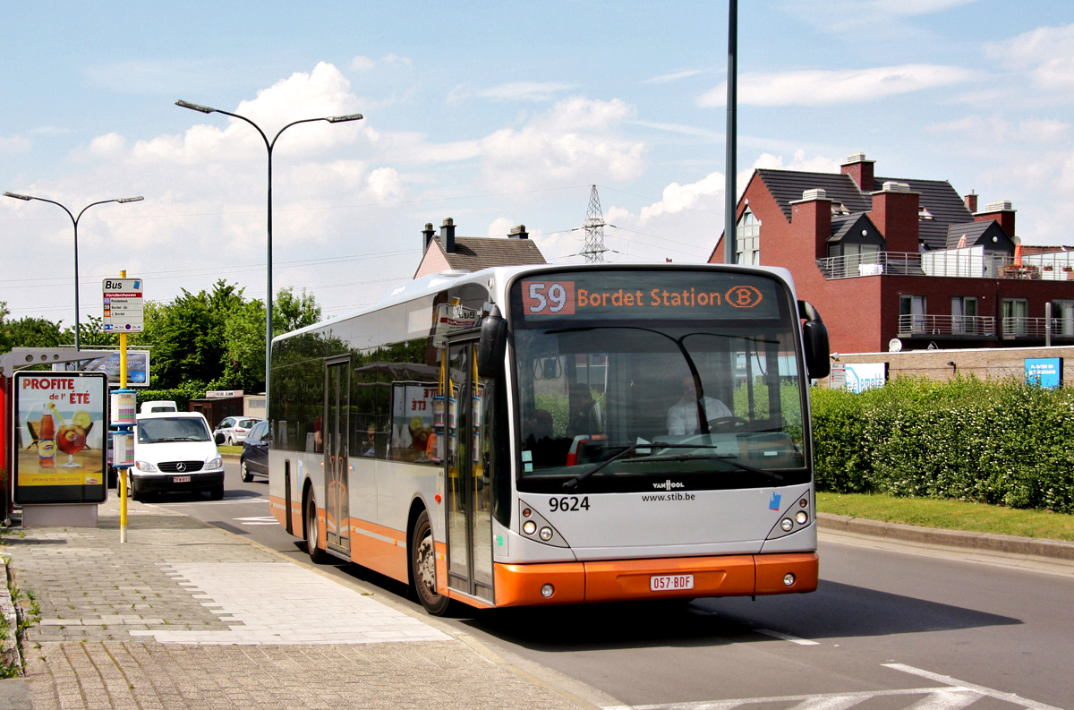 van hool new a330