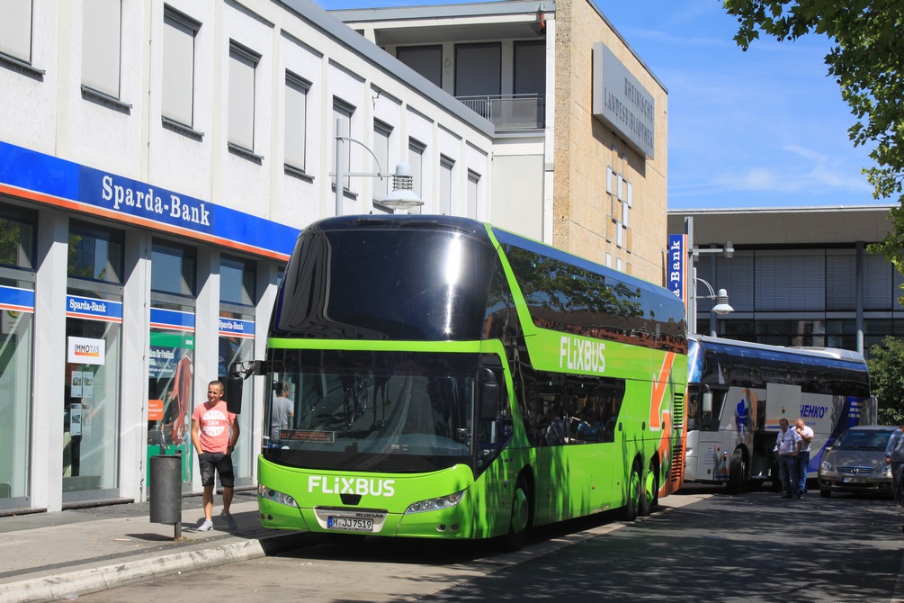 Photo Munchen Neoplan N1222 3l Skyliner 7519 Buspictures