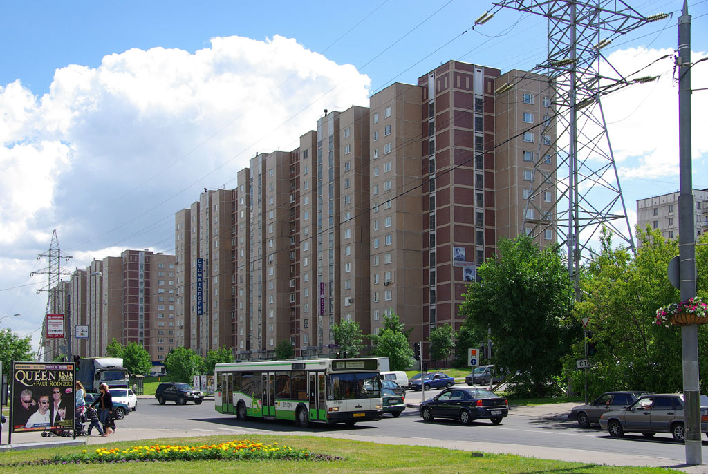 Moscow, MAZ-103.060 nr. 09134