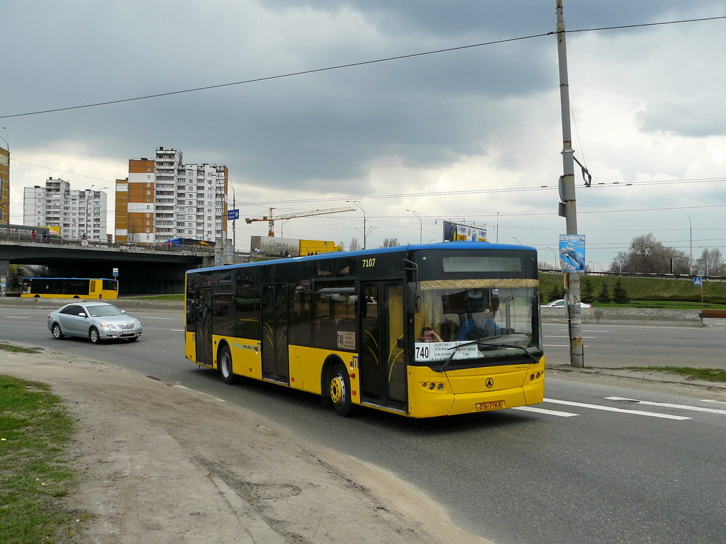Киев, ЛАЗ A183D1 № 7107