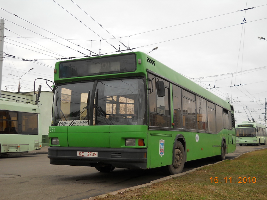Minsk, MAZ-103.002 # 012921