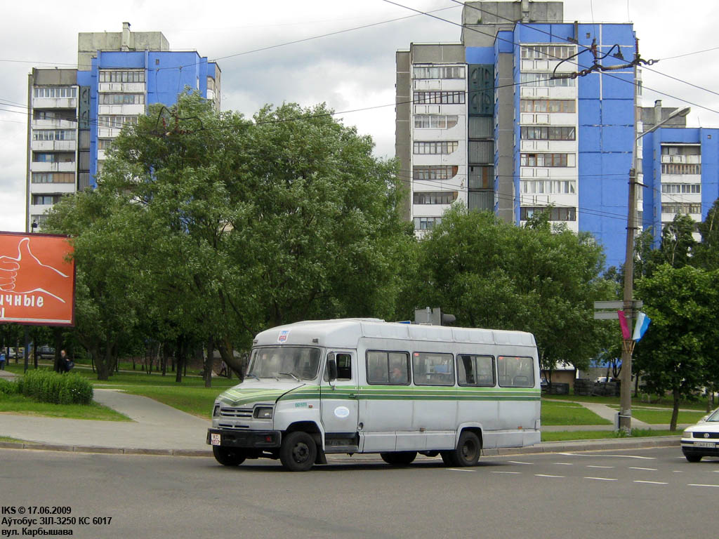 Minsk, ZiL-3250 č. 061920