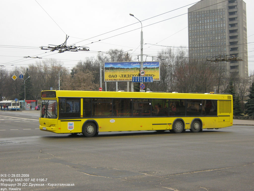 Minsk, MAZ-107.466 č. 023371