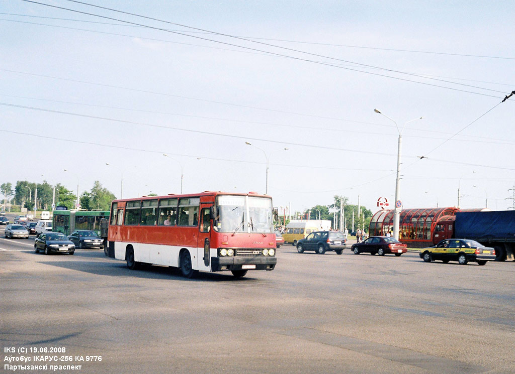 Minsk, Ikarus 256.** # КА 9776