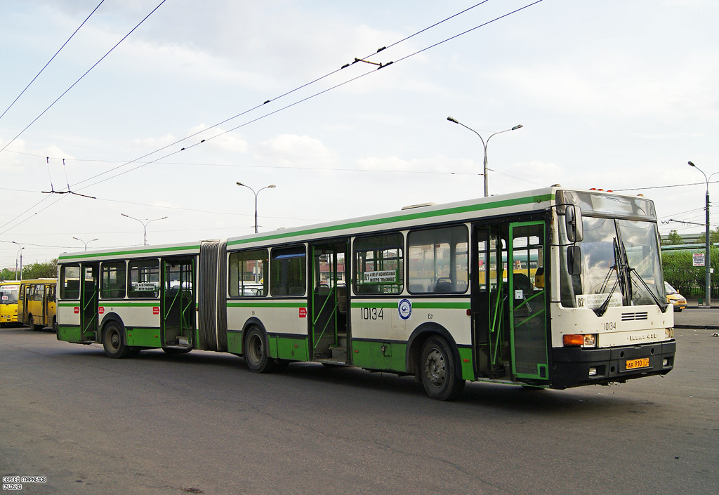 Moscow, Ikarus 435.17 # 10134