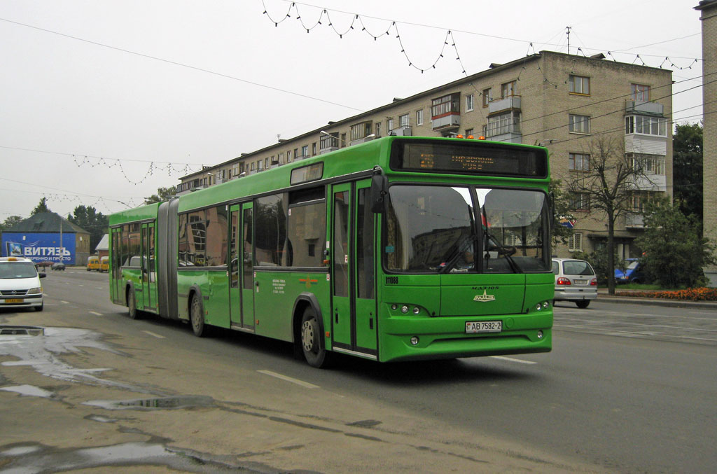 Vitebsk, МАЗ-105.465 No. 011088
