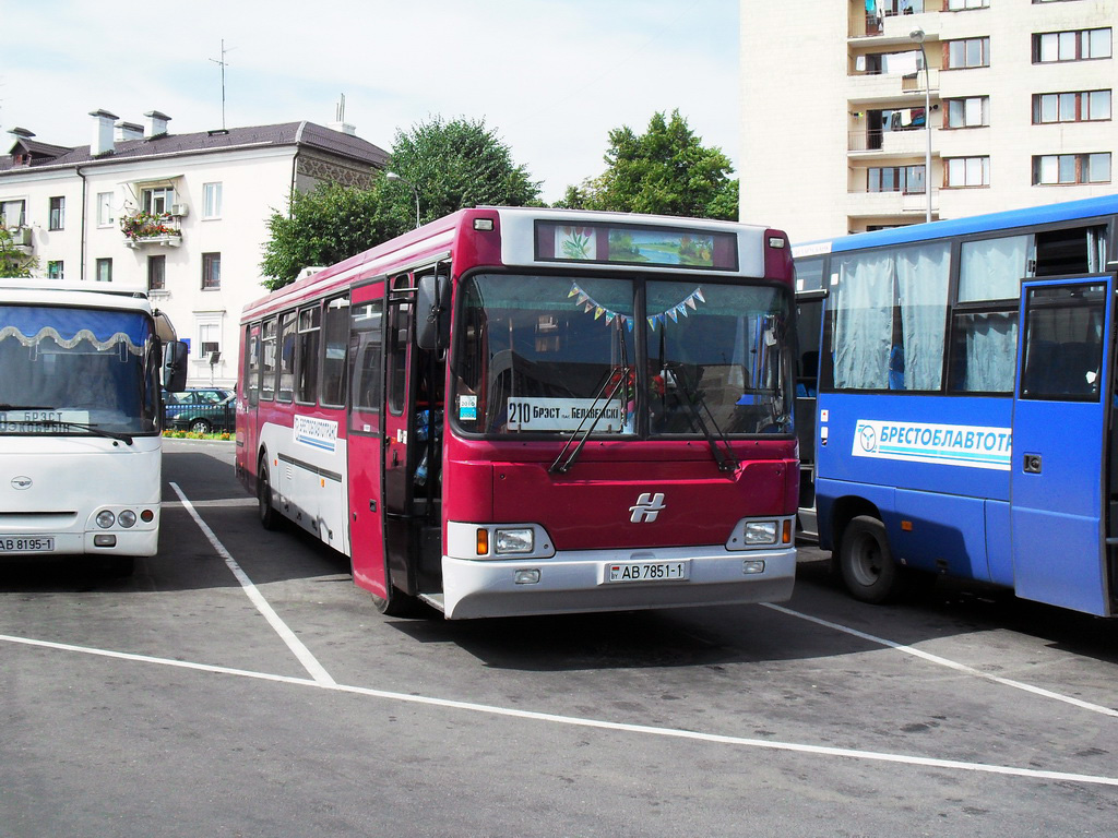 Brest, Neman-520122-040 # 915