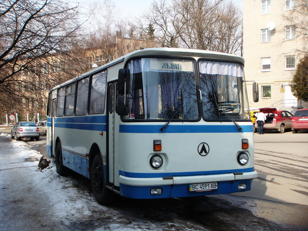 Lviv, LAZ-695Н # ВС 4591 АВ