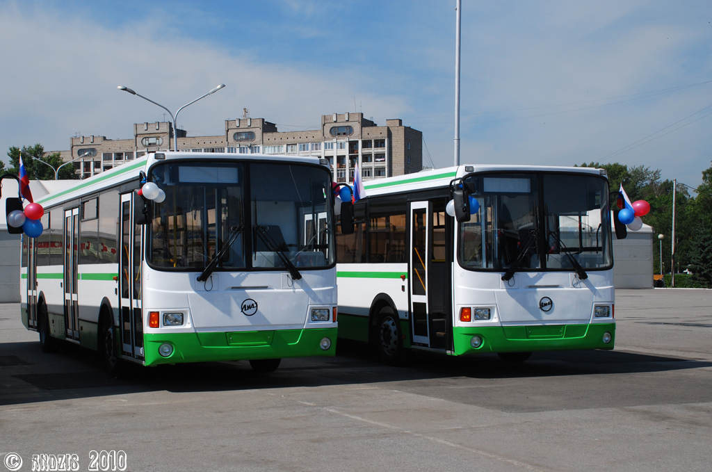 Novokuznetsk — New buses; Novokuznetsk — Vehicles without number