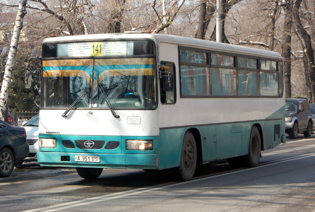 Almaty, Daewoo BS090 Royal Midi № A 951 ES