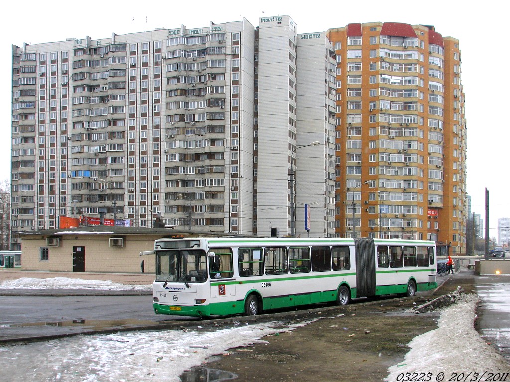 Moscow, LiAZ-6212.01 nr. 05166