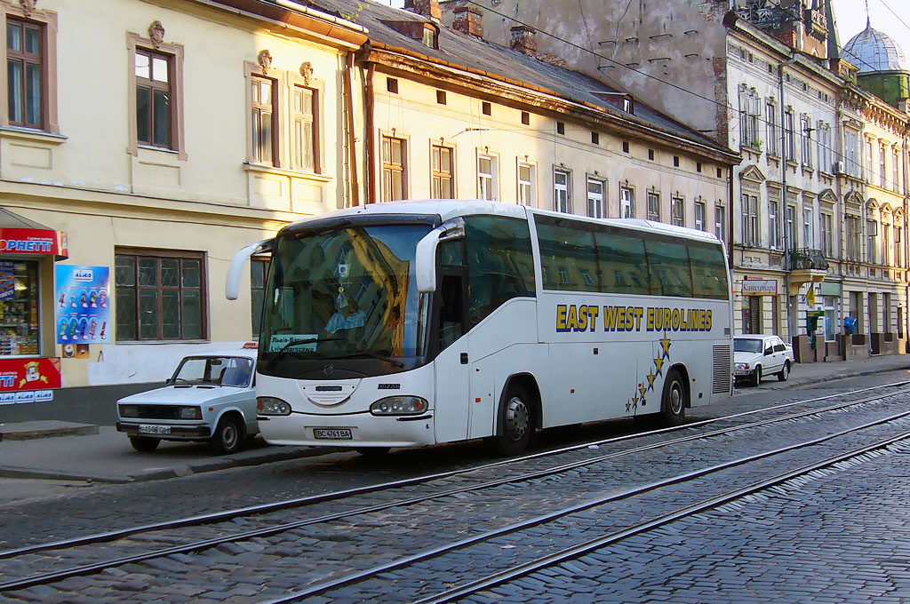 Lviv, Irizar Century II 12.35 č. ВС  4761 ВА