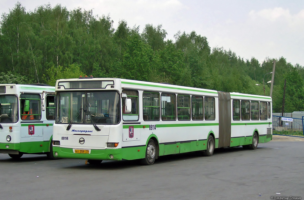 Moskva, LiAZ-6212.01 č. 09114