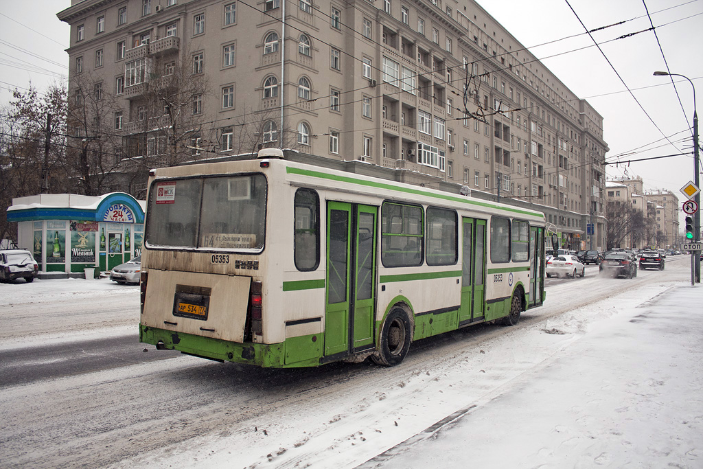 Moskwa, LiAZ-5256.25 # 05353