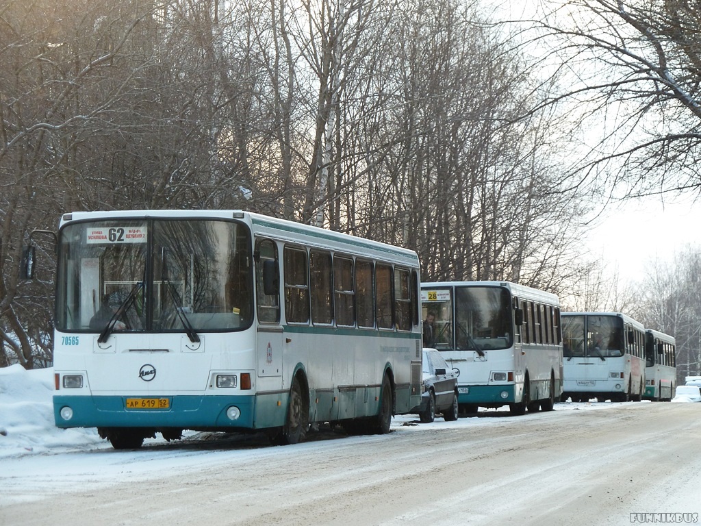 Nizhny Novgorod, LiAZ-5256.26 č. 70565; Nizhny Novgorod — Bus stops