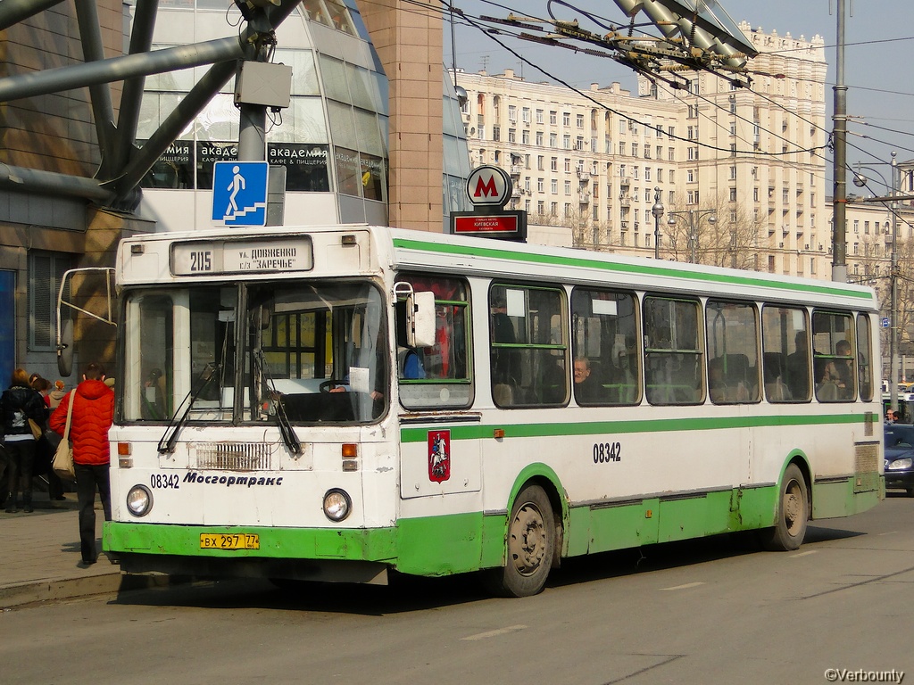 Moscow, LiAZ-5256.25 № 08342