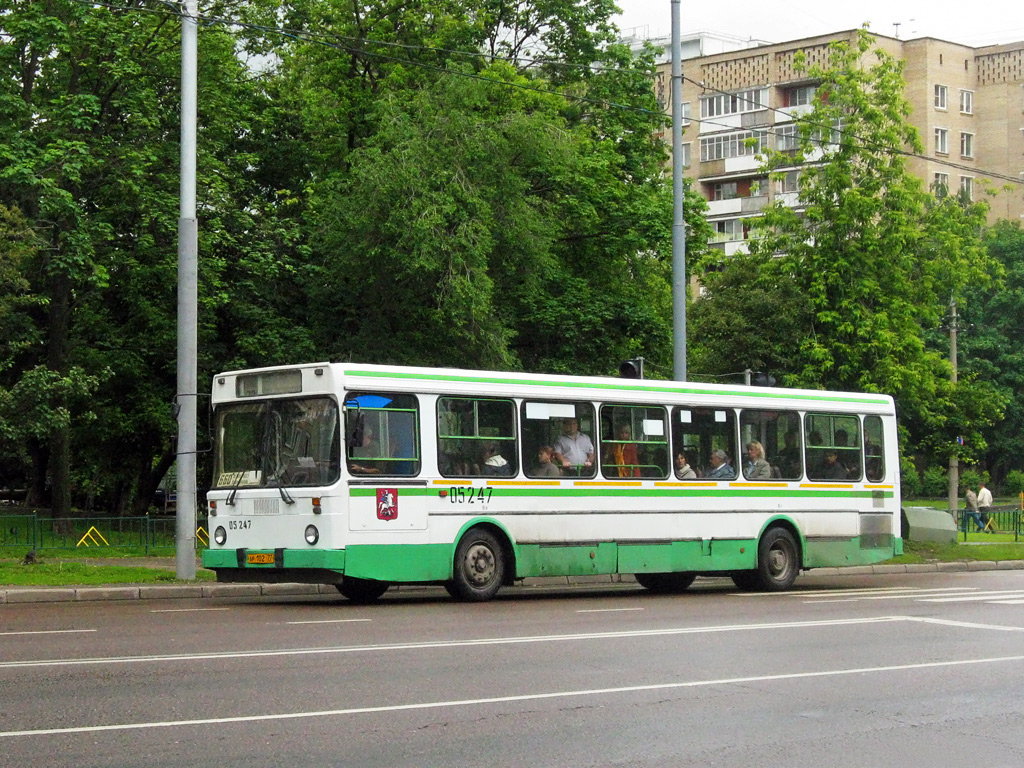 Moscow, LiAZ-5256.25 № 05247