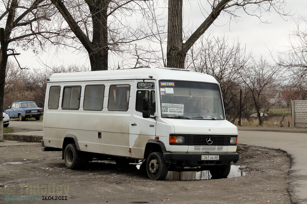 Dnipro, Mercedes-Benz T2 609D # 065-66 АЕ