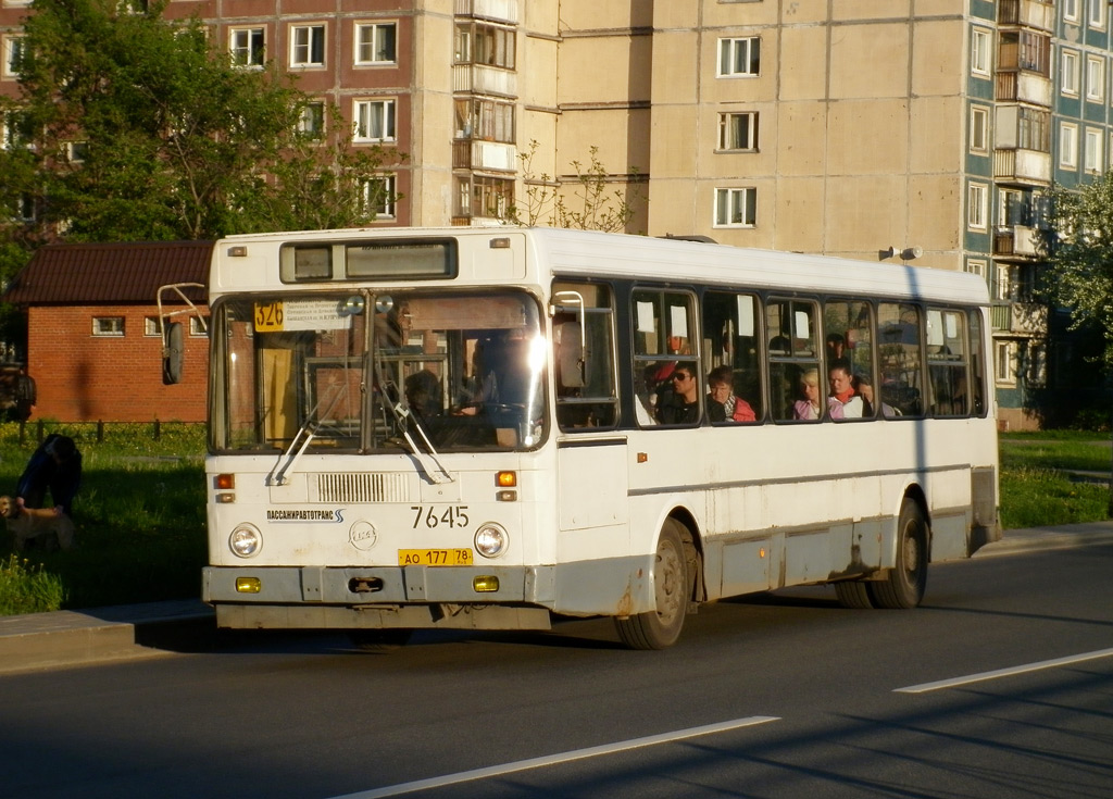 Saint Petersburg, LiAZ-5256.00 # 7645