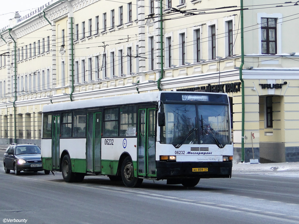 Moscow, Ikarus 415.33 # 06232