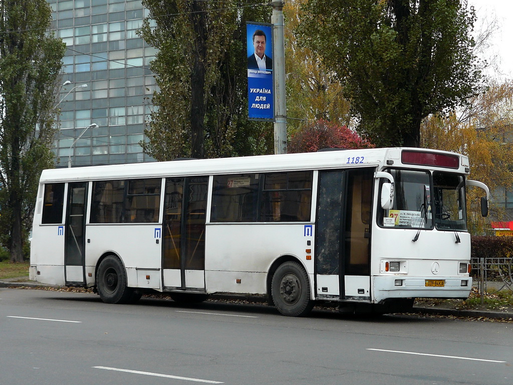Kyiv, LAZ-525270 # 1182