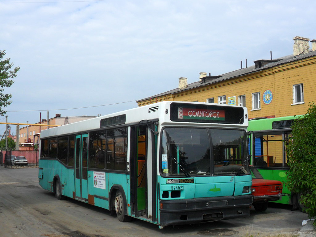Солигорск, МАЗ-104.С20 № 024521