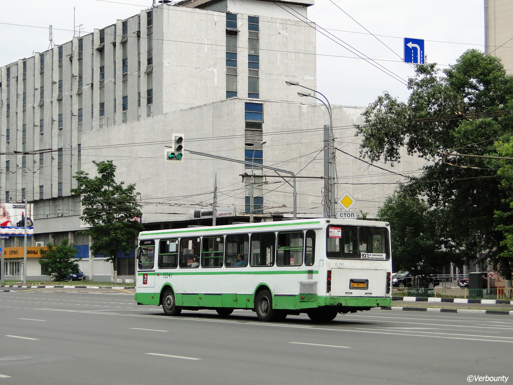 Moscow, LiAZ-5256.25 № 13241