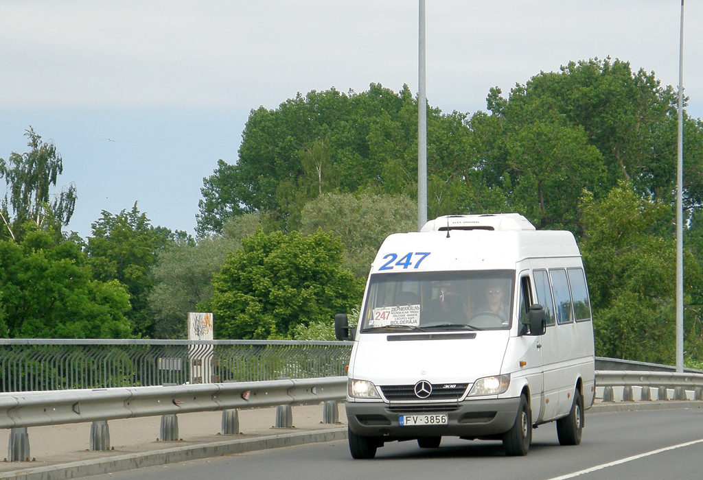 Riga, Mercedes-Benz Sprinter 308CDI nr. FV-3856