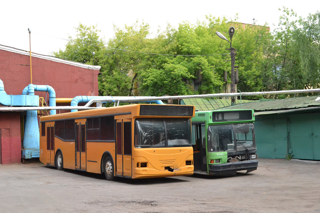 Moskwa — Buses without numbers