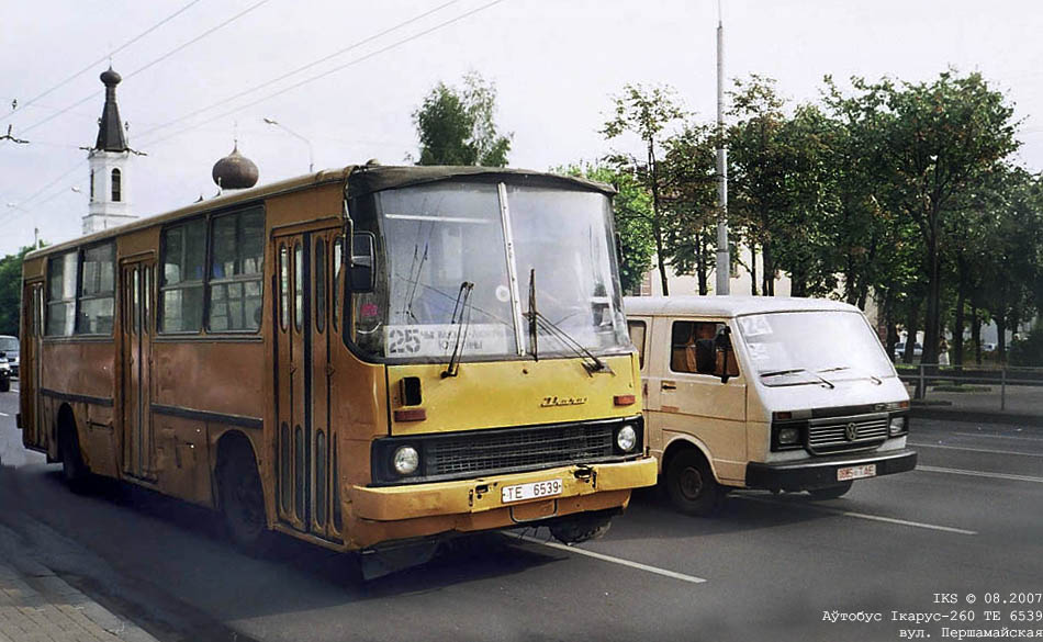 Mogilev, Ikarus 260.37 Nr. ТЕ 6539; Mogilev, Volkswagen LT28 Nr. 0685 ТАЕ