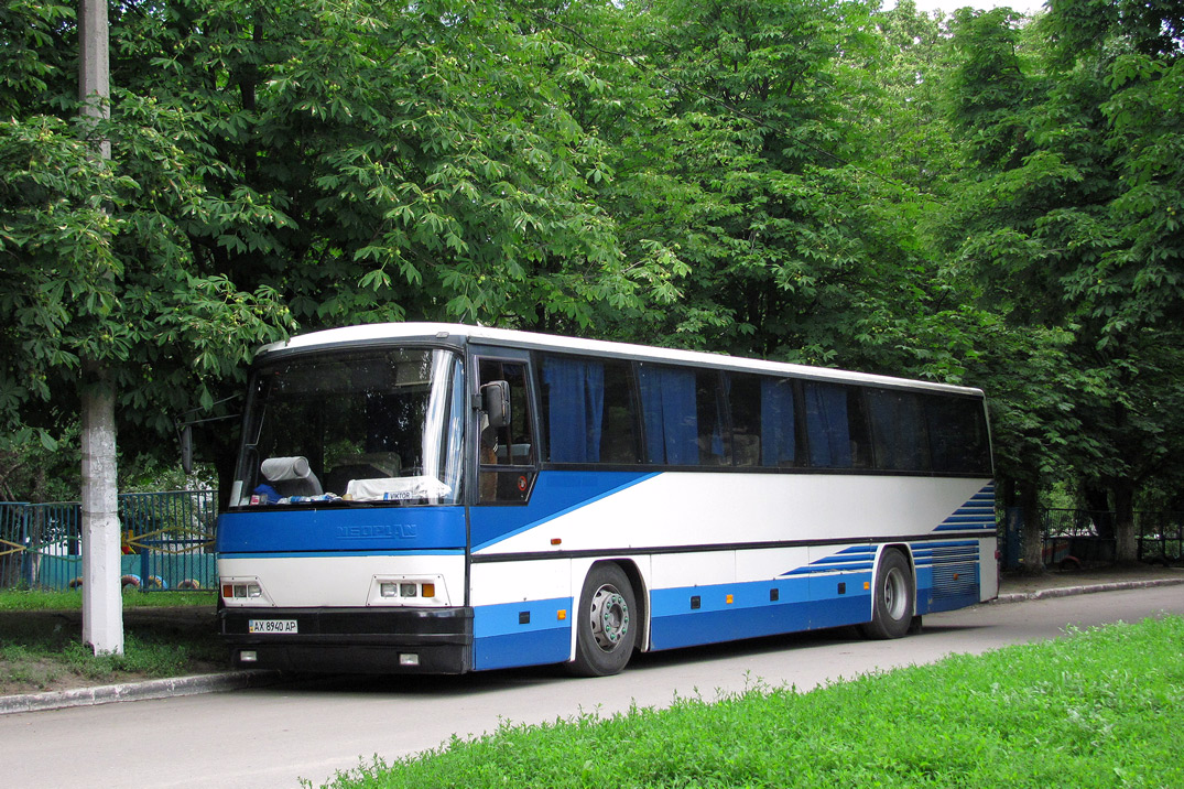 Charkov, Neoplan N316K Transliner č. АХ 8940 АР