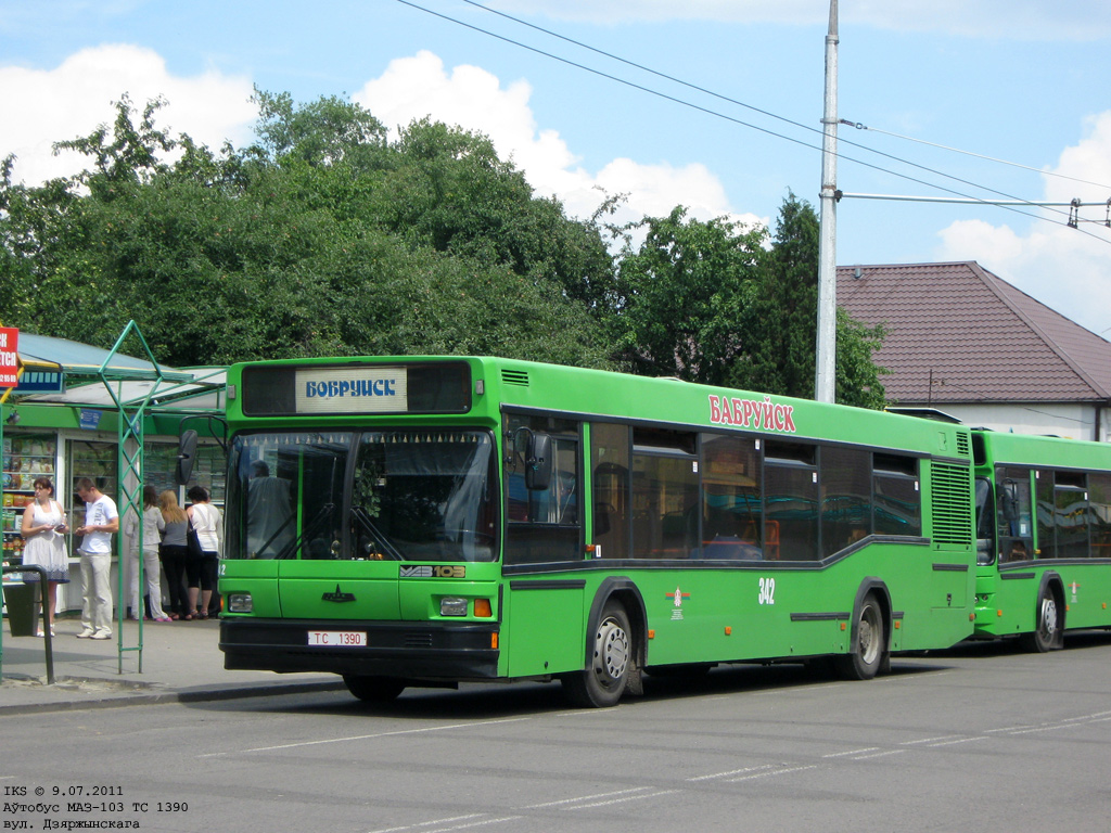Bobruysk, MAZ-103.065 Nr. 342