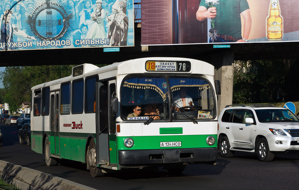Almaty, Mercedes-Benz O305 č. A 134 HCO