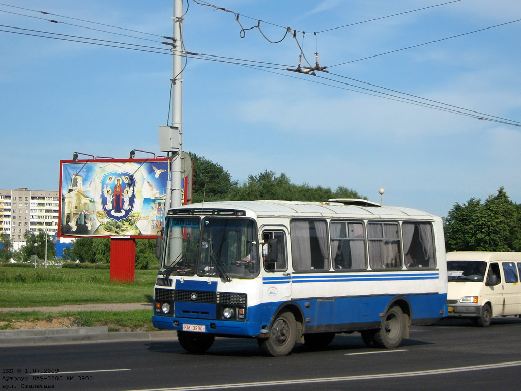 Minsk, PAZ-3205* Nr. КМ 3900