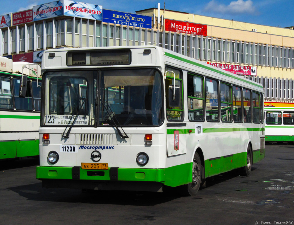 Moskva, LiAZ-5256.25 # 11230