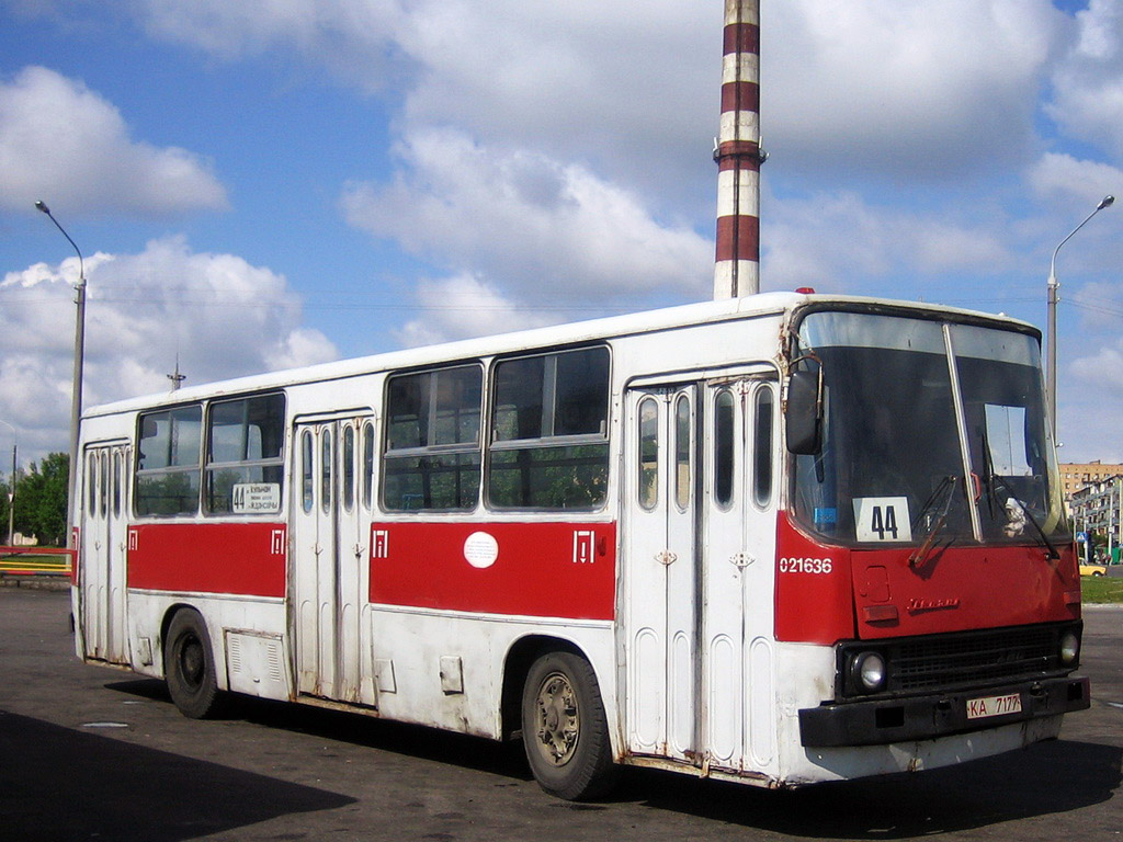 Minsk, Ikarus 260.37 č. 021636