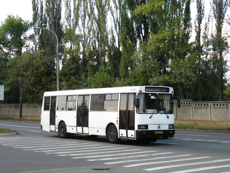 Kyjev, LAZ-525270 č. 1569