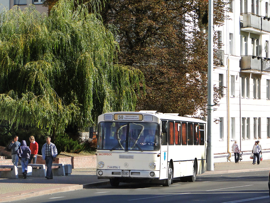 Zhabinka, Mercedes-Benz O305 # АА 9704-1