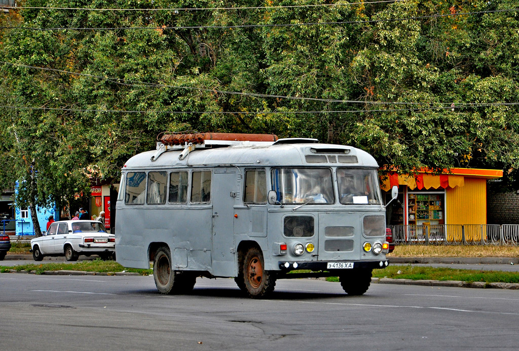Kharkiv, PAZ-672 # Э 4136 ХА