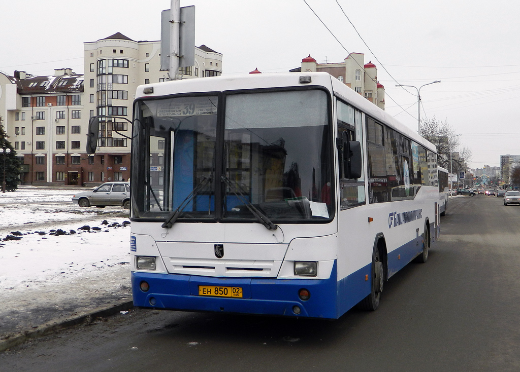 Ufa, NefAZ-5299-30-32 (5299CN) Nr. ЕН 850 02