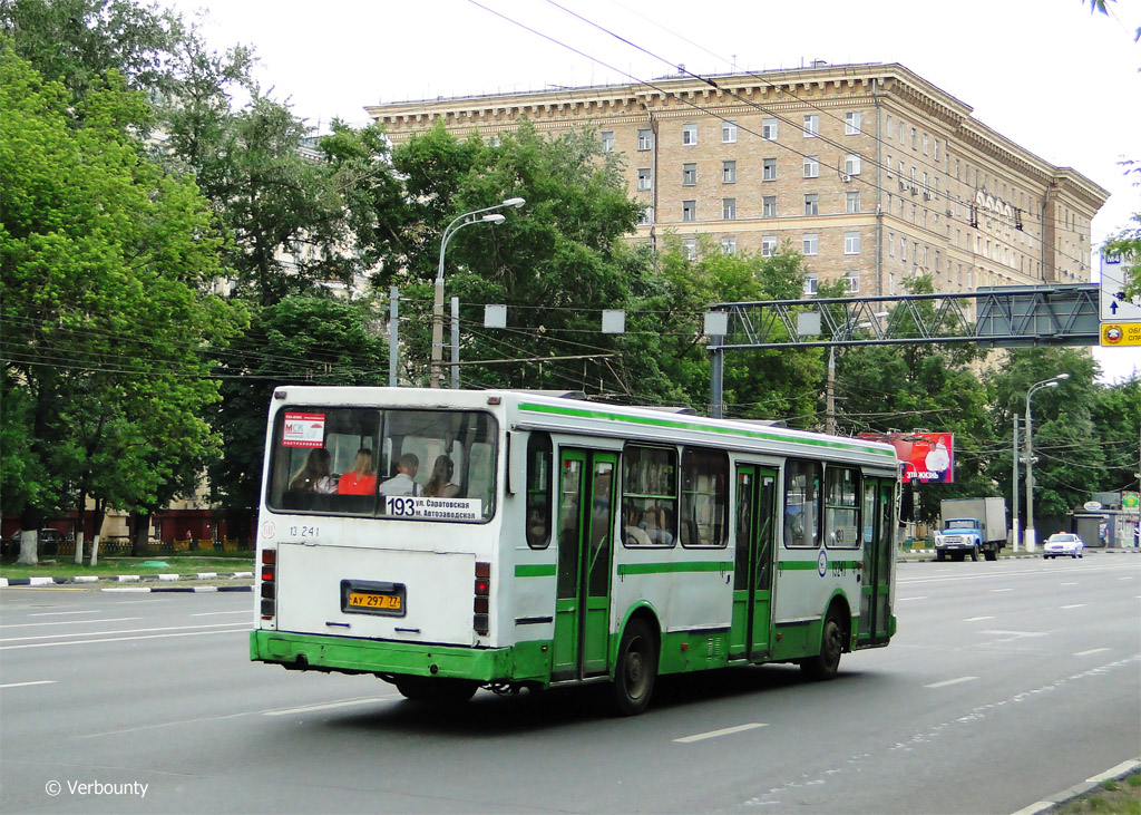 Moscow, LiAZ-5256.25 №: 13241