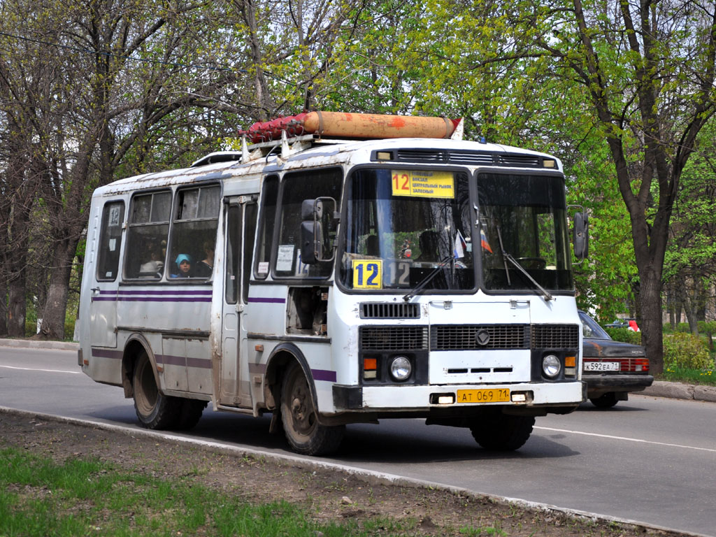 Novomoskovsk, PAZ-3205-110 (32050R) № АТ 069 71