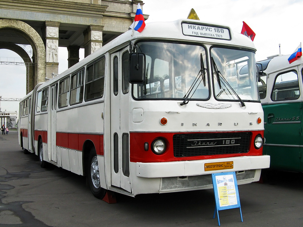 Moscow, Ikarus 180.31 №: 011