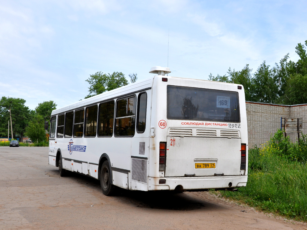Novomoskovsk, LiAZ-5256.36 č. ВА 789 71