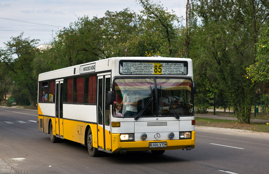 Almaty, Mercedes-Benz O405 # B 604 VYN