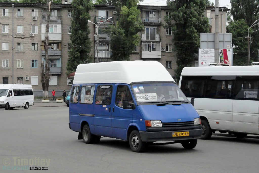 Dnipro, Ford Transit № АЕ 6381 АА