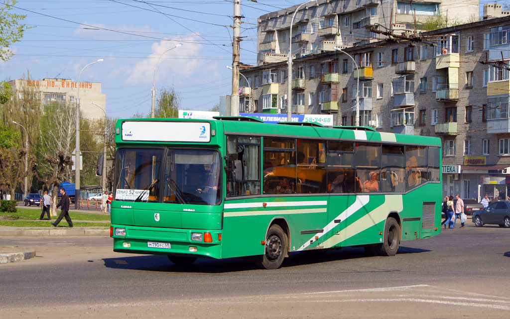 Tambov, NefAZ-5299 # М 190 РС 68