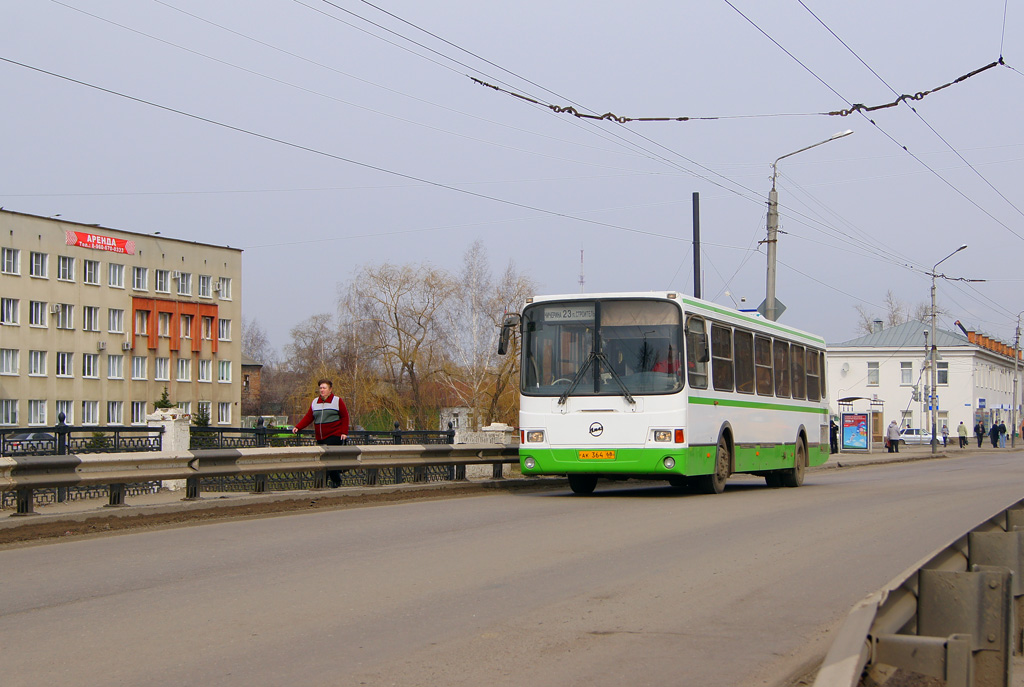 Kotovsk, LiAZ-5256.26 Nr. АК 364 68