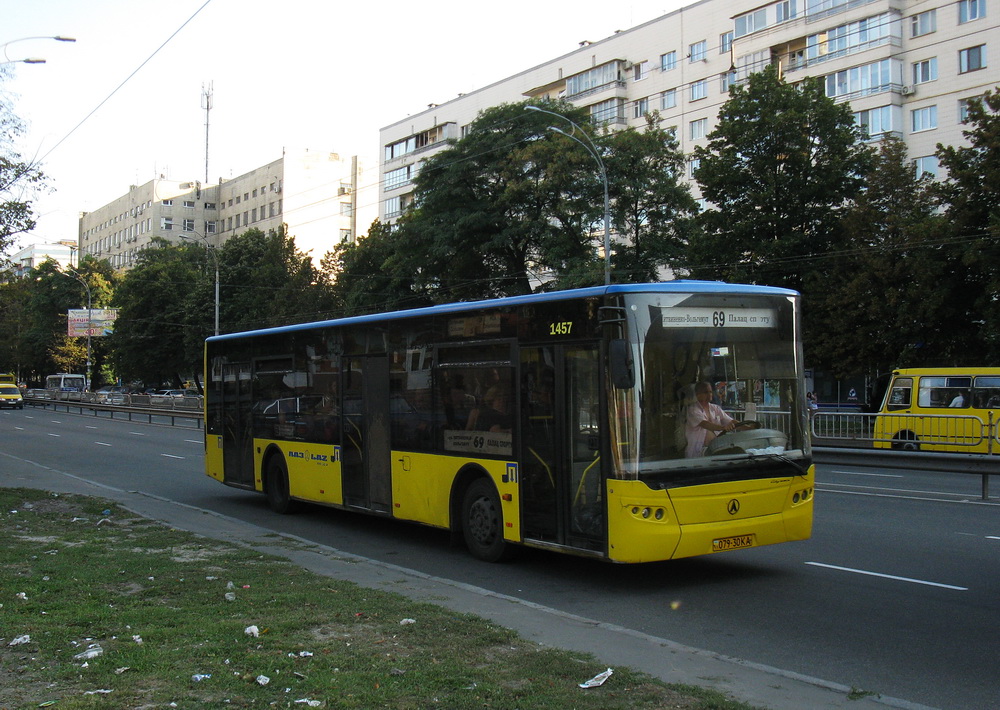 Kyiv, LAZ A183D1 # 1457